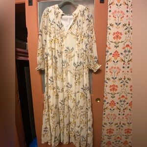 ARULA Floral Maxi Dress in Cream and Blue